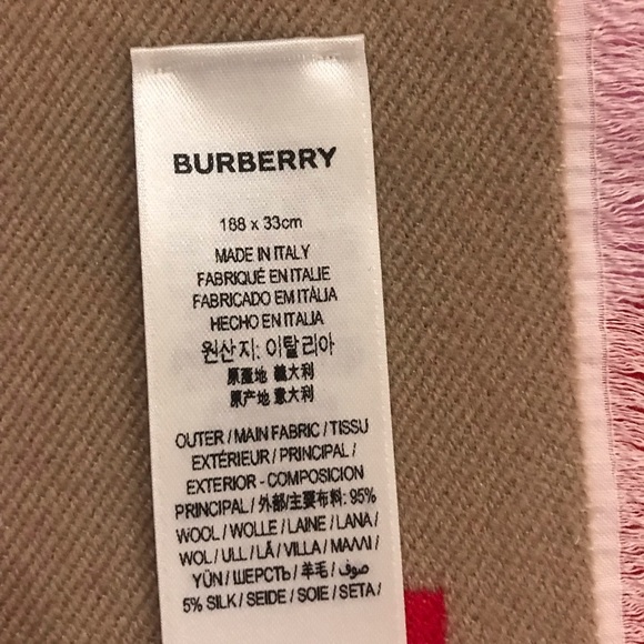 Host pick Burberry Authentic winter scarf pink and red - Picture 9 of 15